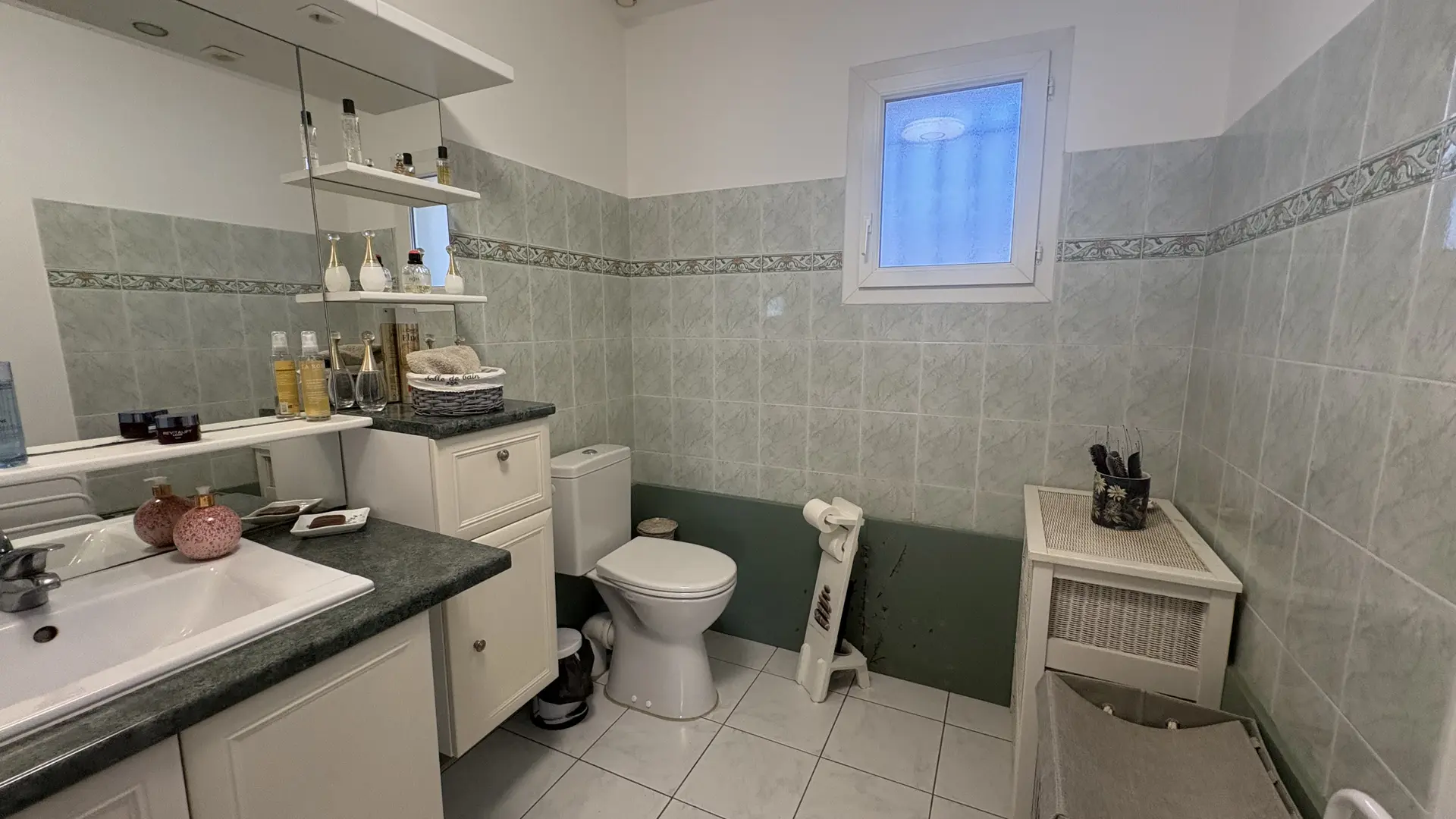 Salle de bain - vue 1