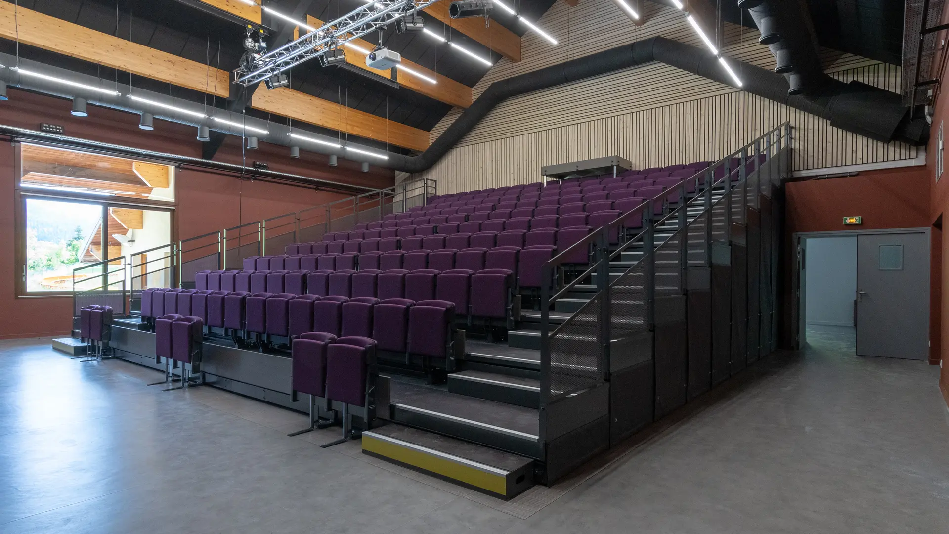 L'Autre Vallée - Les Nivéoles- Salle de l'Europe
