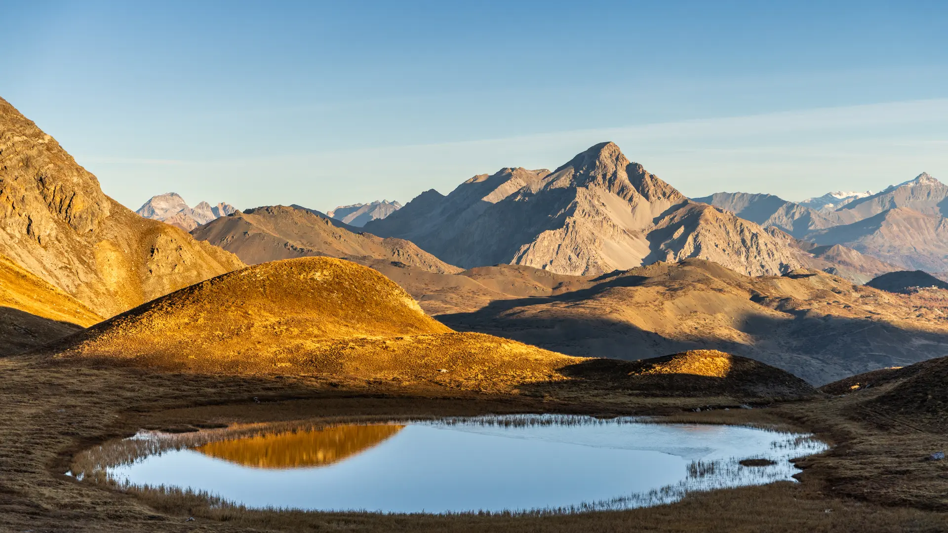 Le lac des Cordes depuis les Chalps_Cervières