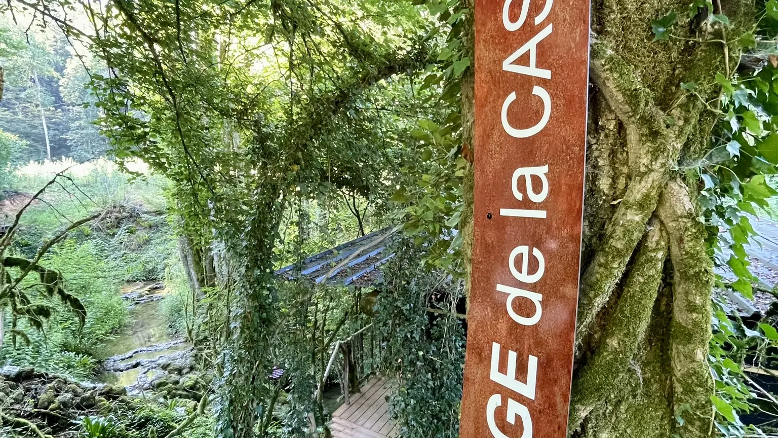 Entrée du lodge de la Cascade