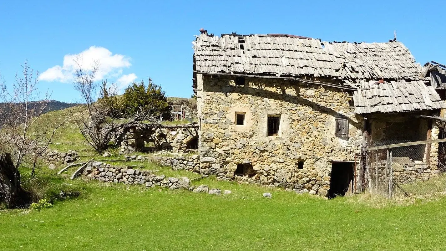 Mercantour National park tours