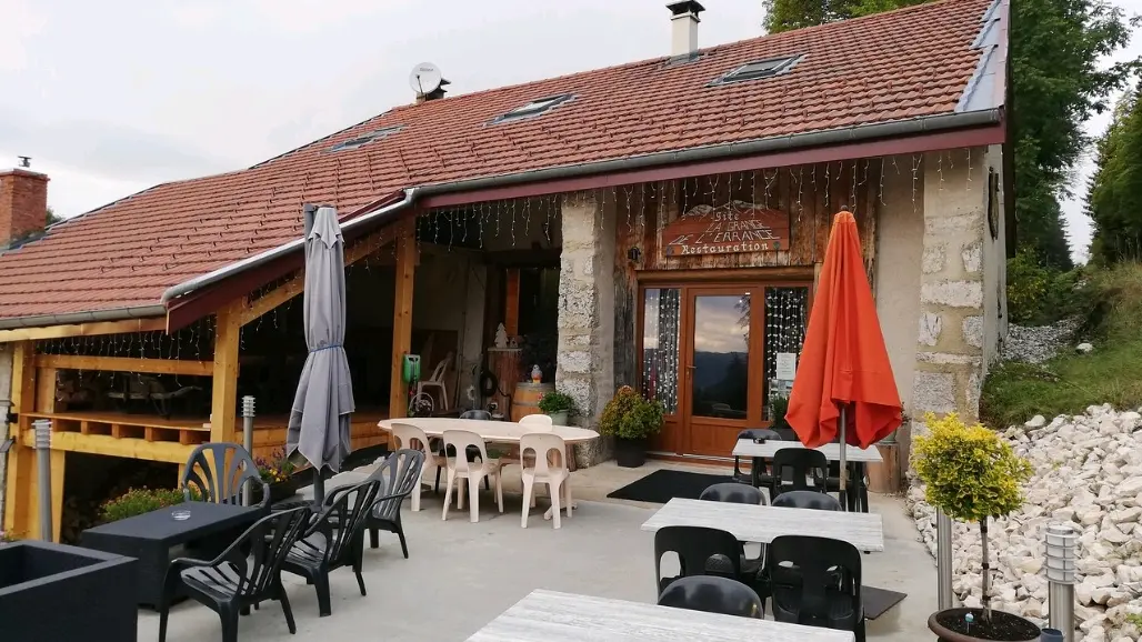 Terrasse, la Grange de l'Errance