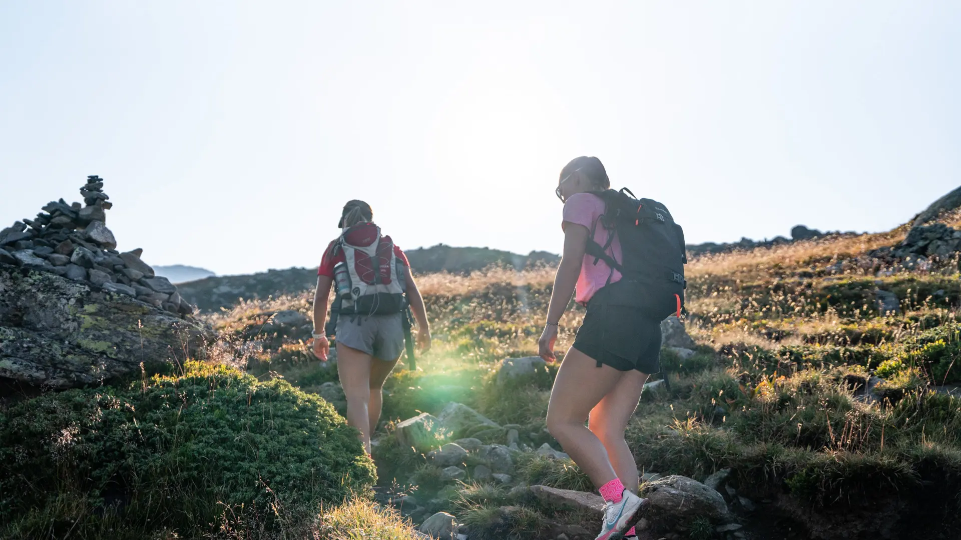 Lac long et rond des Muandes