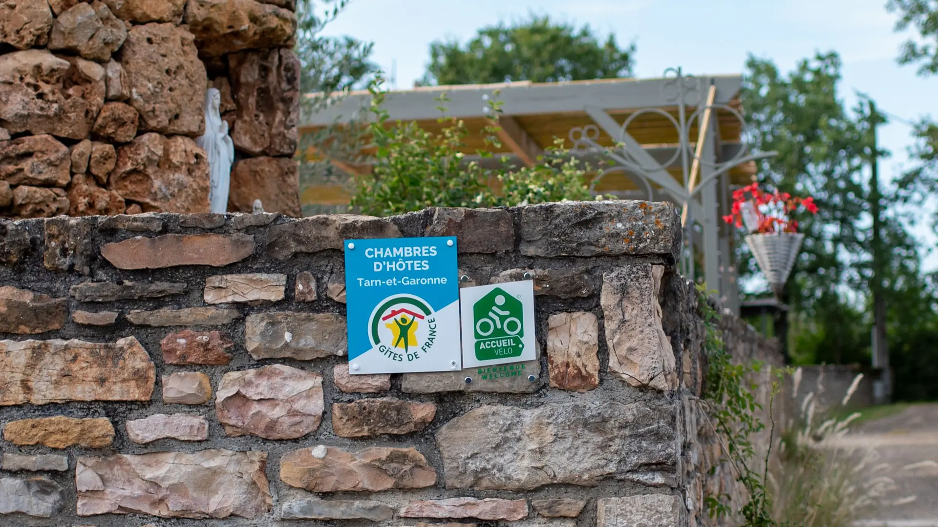 A pied ou à vélo, nos chambres d'hôtes vous accueillent toute l'année