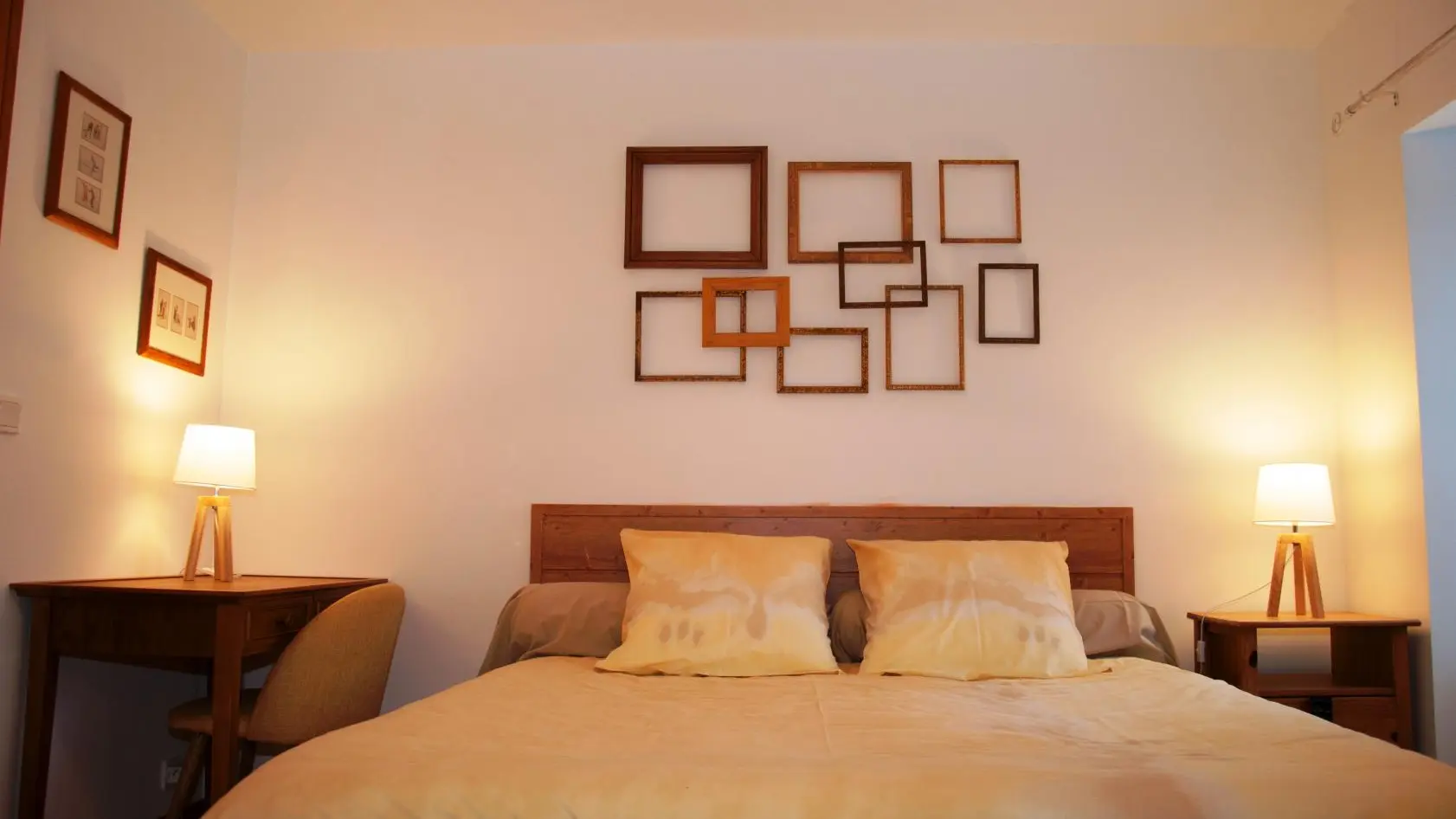 Chambre avec lit de 160 cm (2 sommiers électriques de 80 cm)