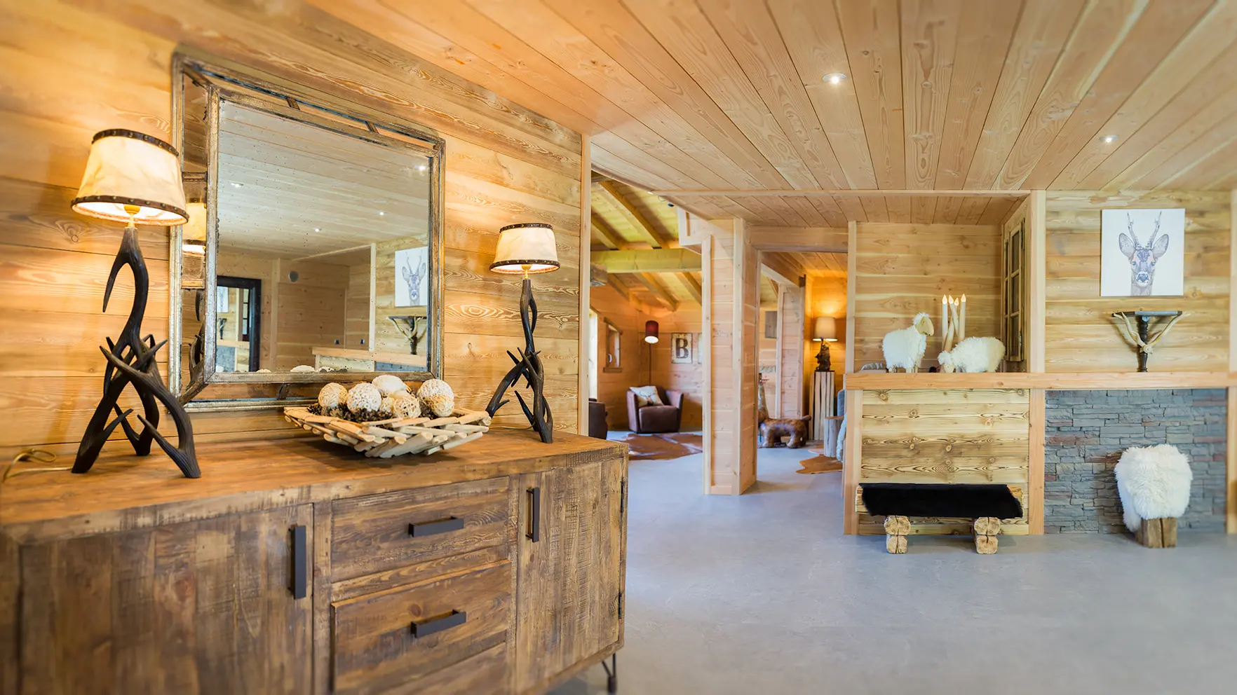 Meubles en vieux bois, décoration moderne