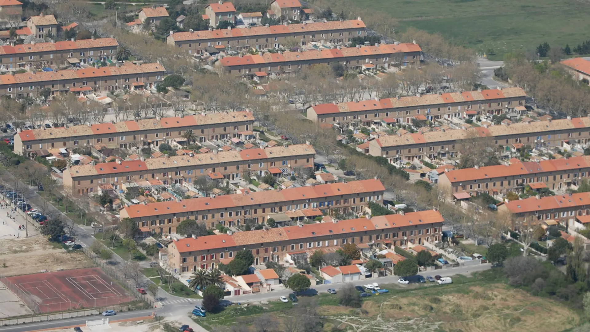 Vue aérienne sur le coron du Sud