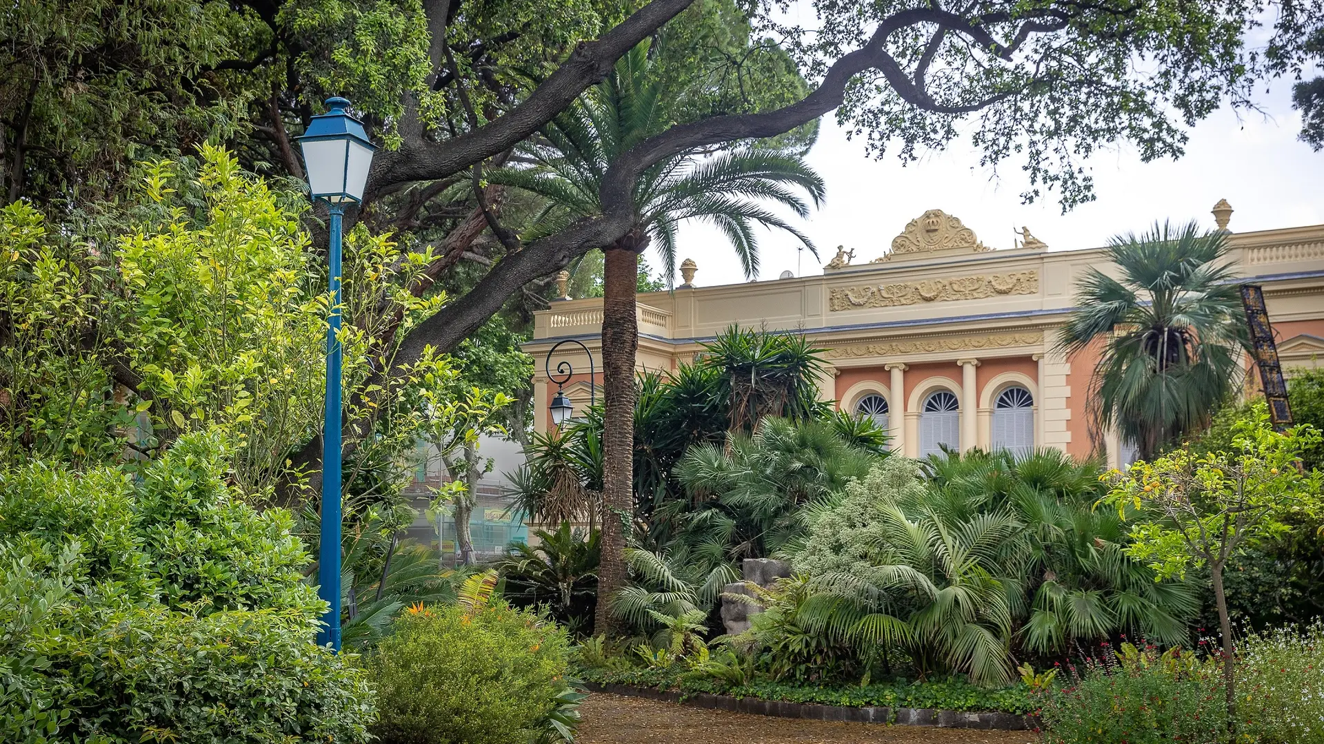 Carnolès Palace Garden