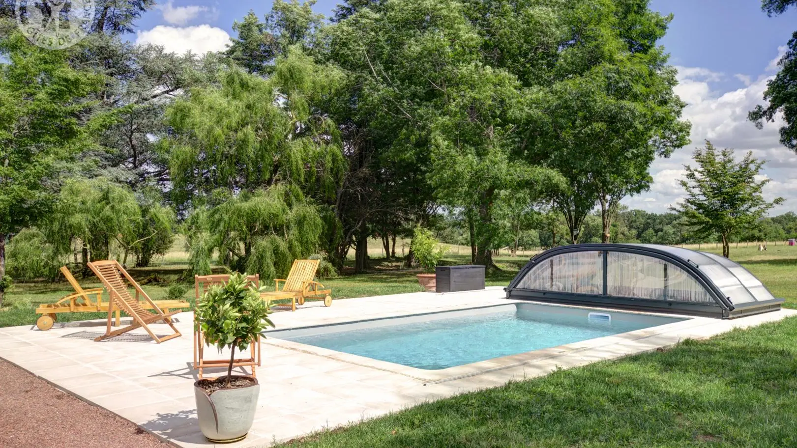 la piscine en été