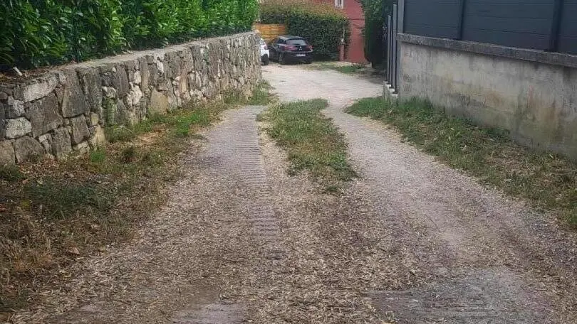 Gîte l'Ombre du Vent-Chemin d'accès-Contes-Gîtes de France Alpes-Maritimes