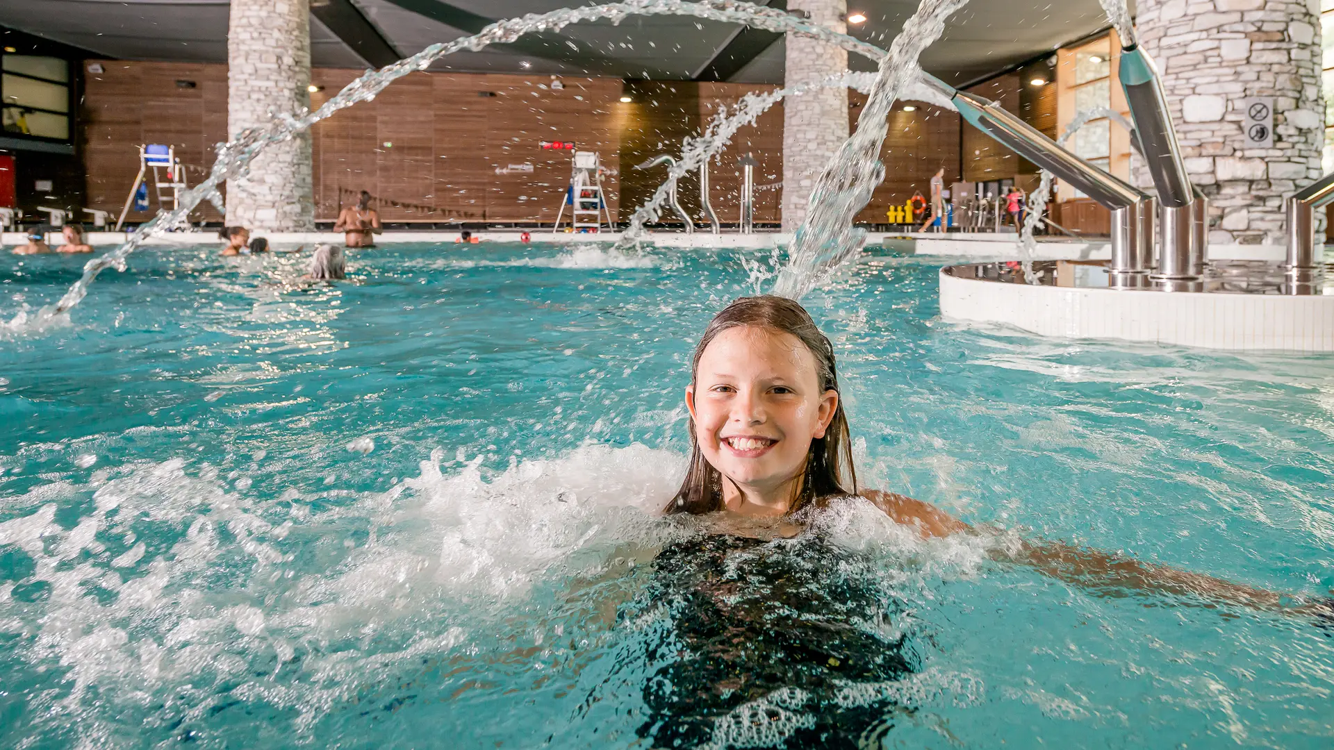 Cours de natation au Centre Aquasportif de Val d'Isère