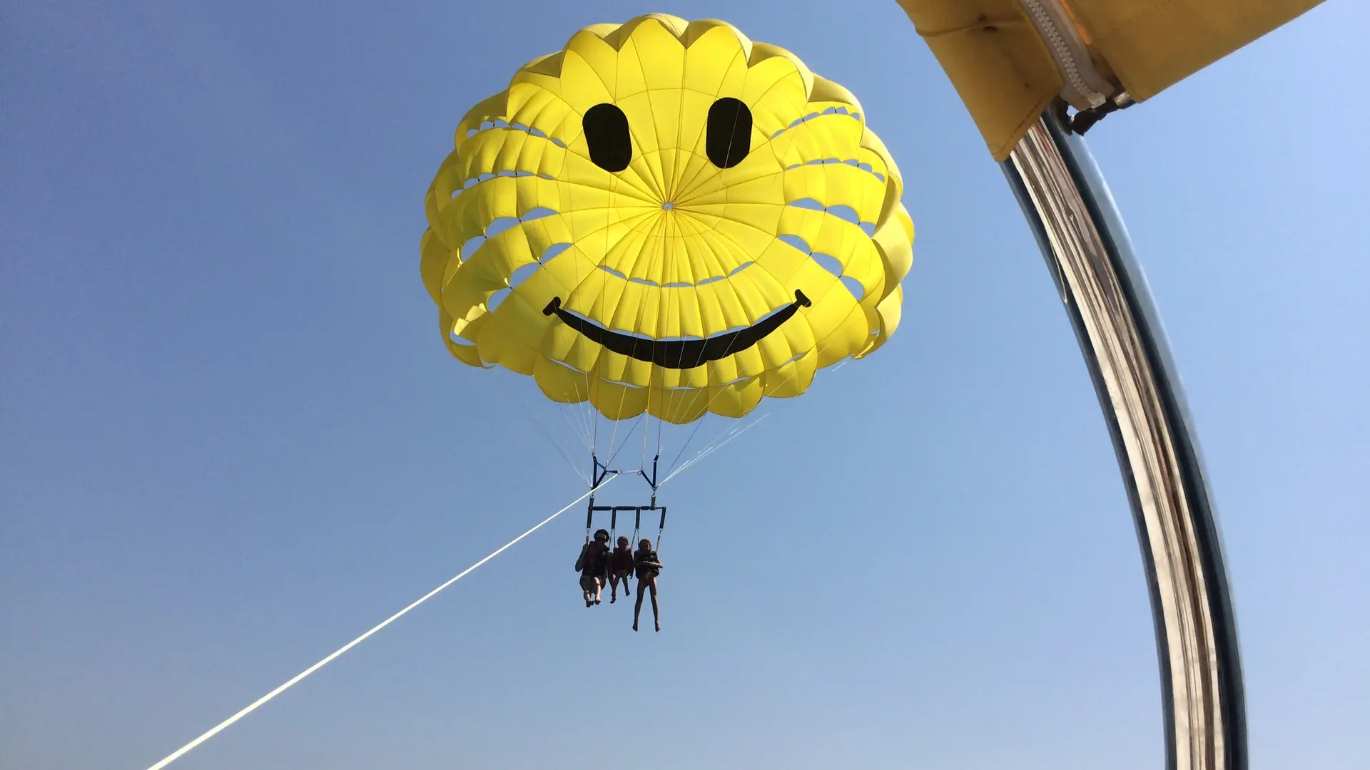 voler vous donne le smile !