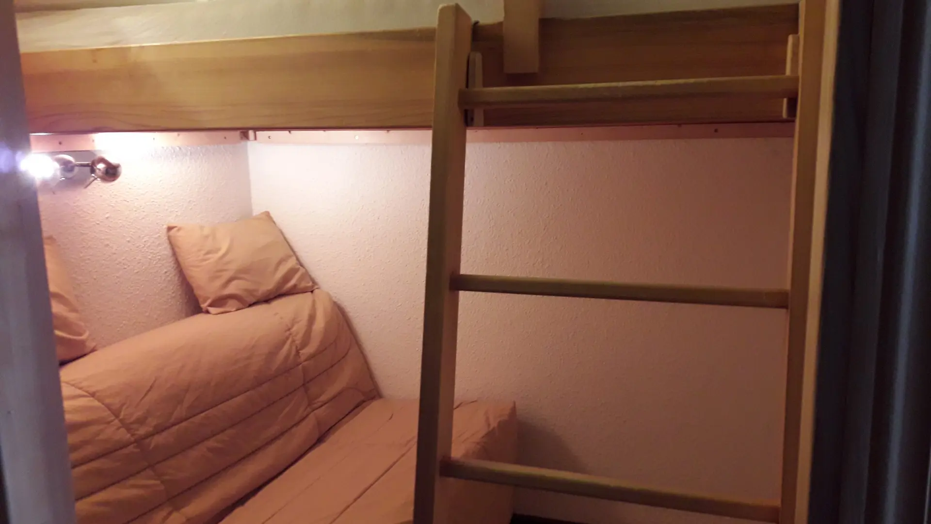 Cabine