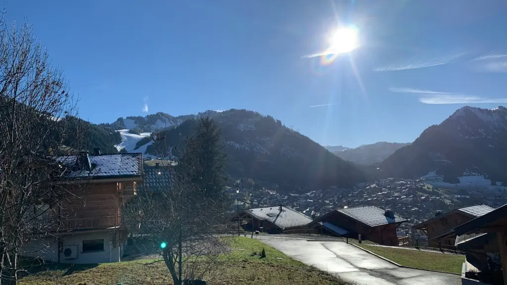 Perce_Neige_Vue-extérieure