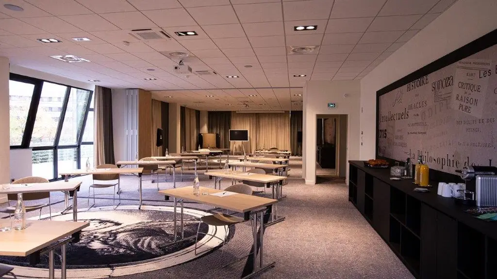 Salon 200m²