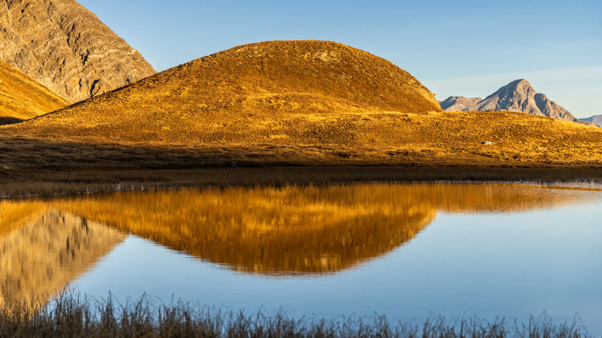 Le lac des Cordes depuis les Chalps_Cervières