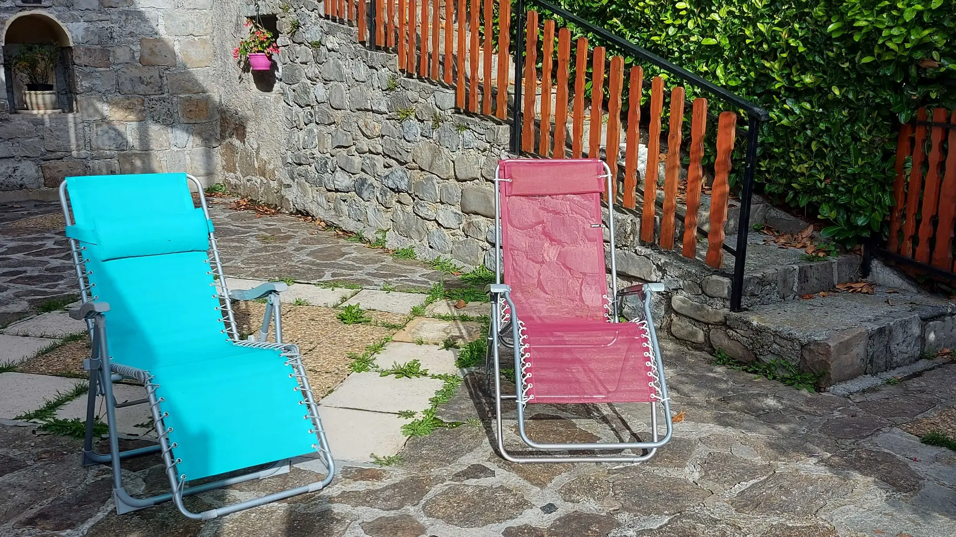 Gîte L'Aubépine de Douans-Transats-Saint-Étienne-de-Tinée-Gîtes de France des Alpes-Maritimes