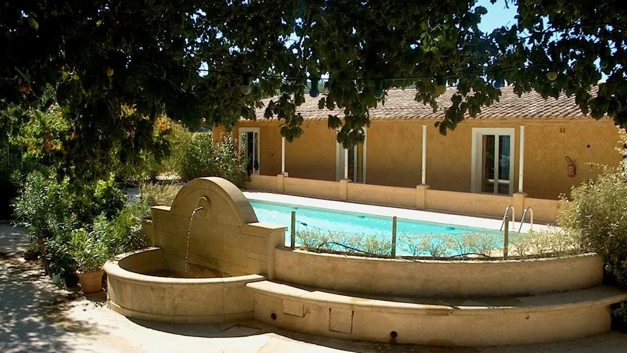 Côté piscine