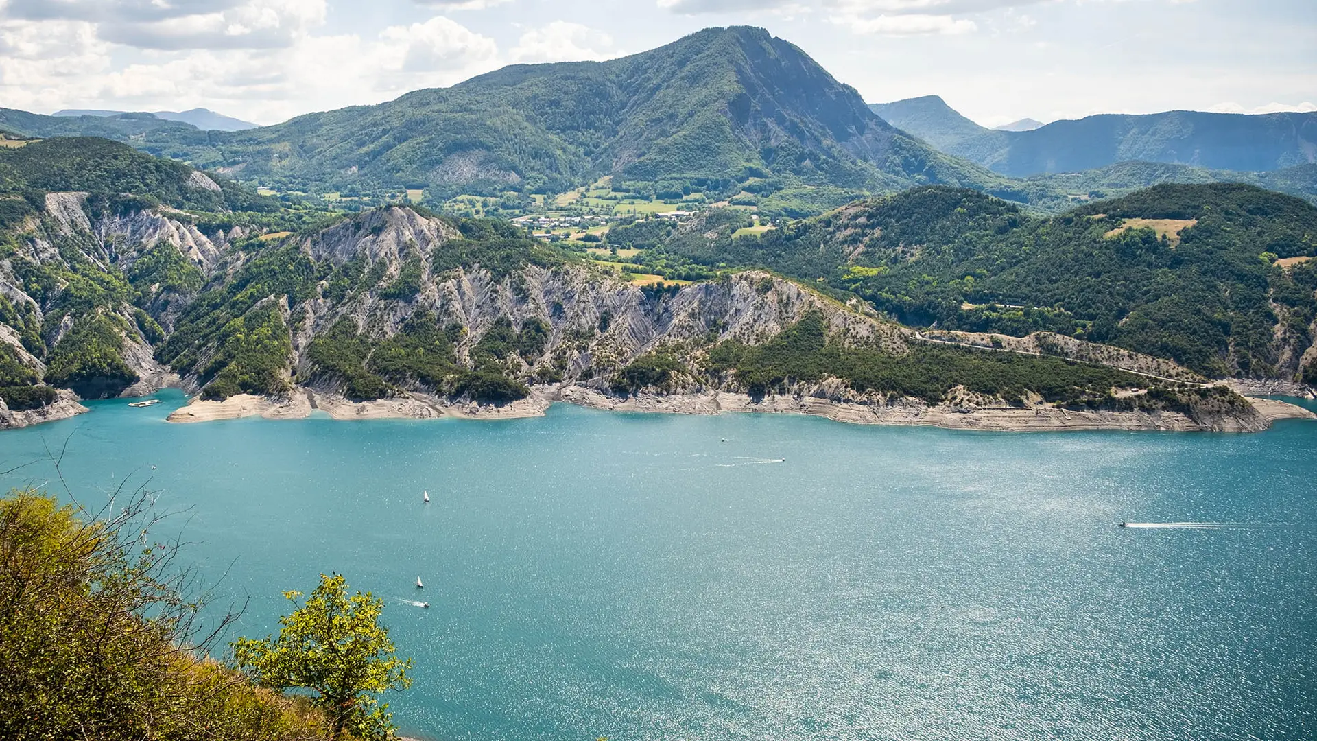 Camping Huttopia Lac de Serre-Ponçon