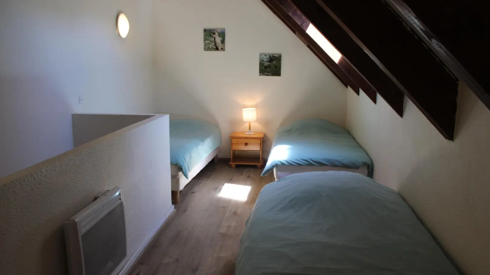 Les Chamois-Chambre en duplex-Roubion Les Buisses-Gîtes de France des Alpes-Maritimes