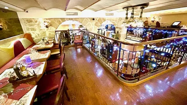 Mezzanine pour repas de  groupes