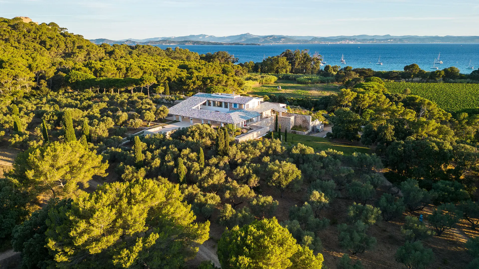 La Villa Carmignac sur l'île de Porquerolles (Var, France)