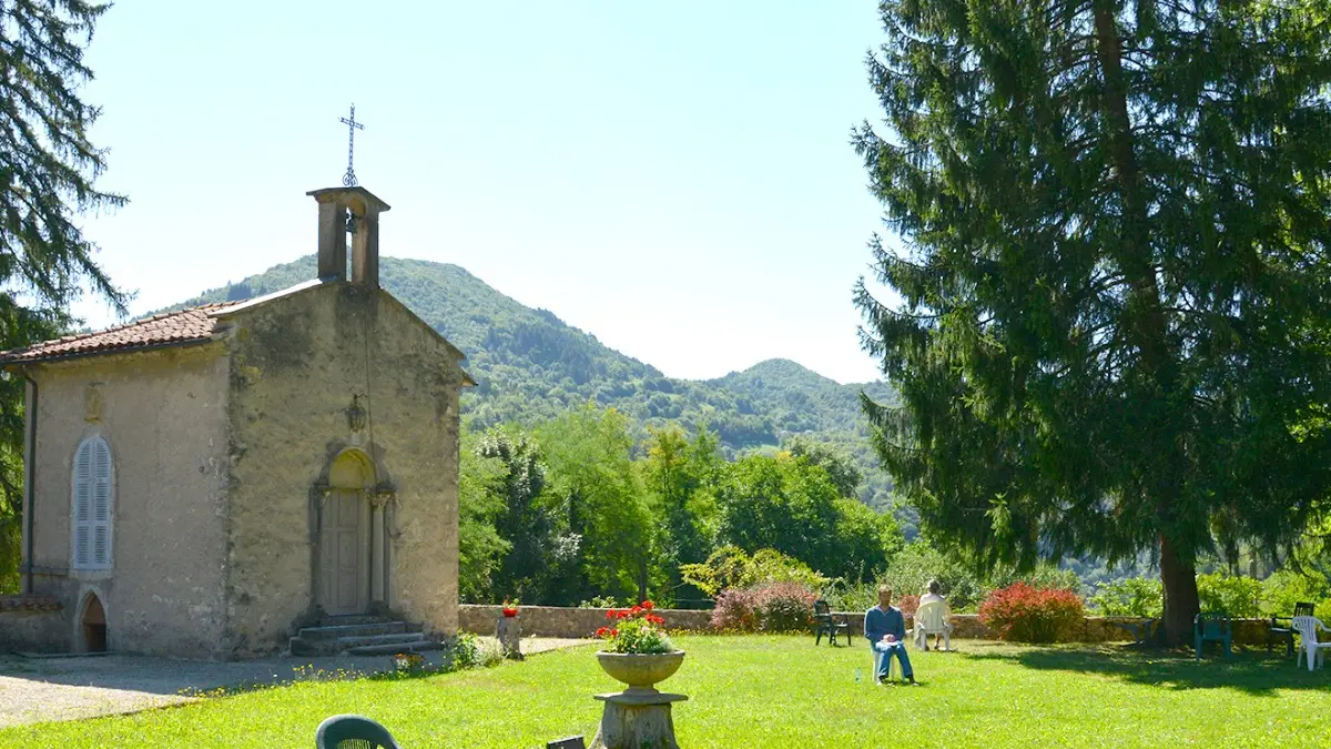 Abbaye de Saint Rambert en Bugey - Oratoire dans le Parc