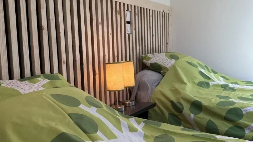 Chambre 2 lits 1 personne