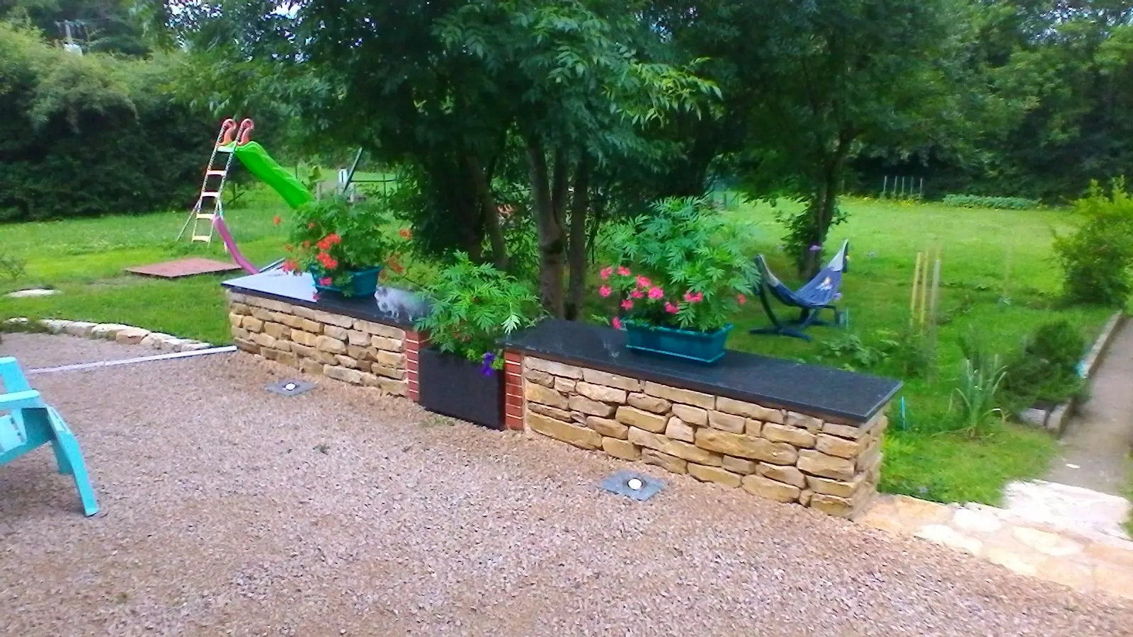 Coté nature, jardin, jeux d'enfants
