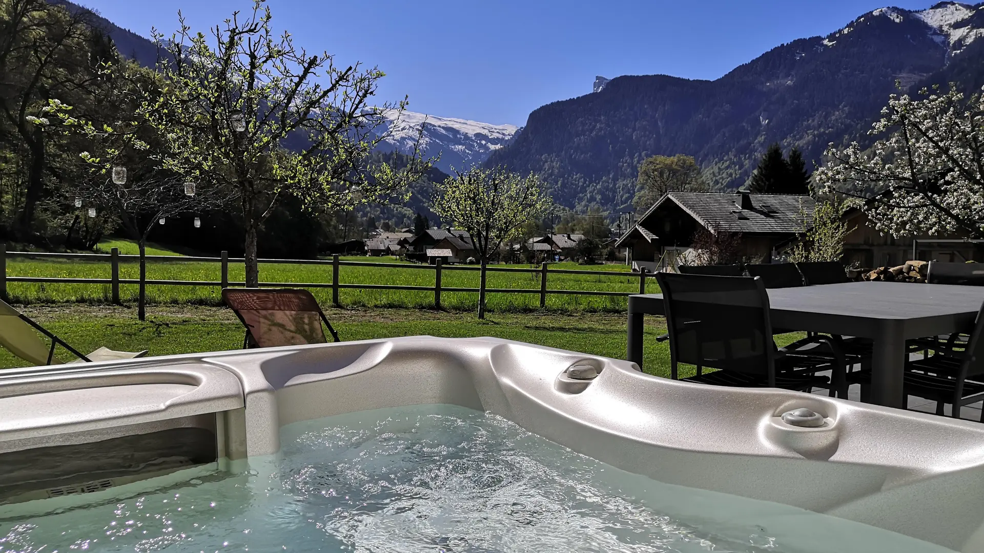Jacuzzi