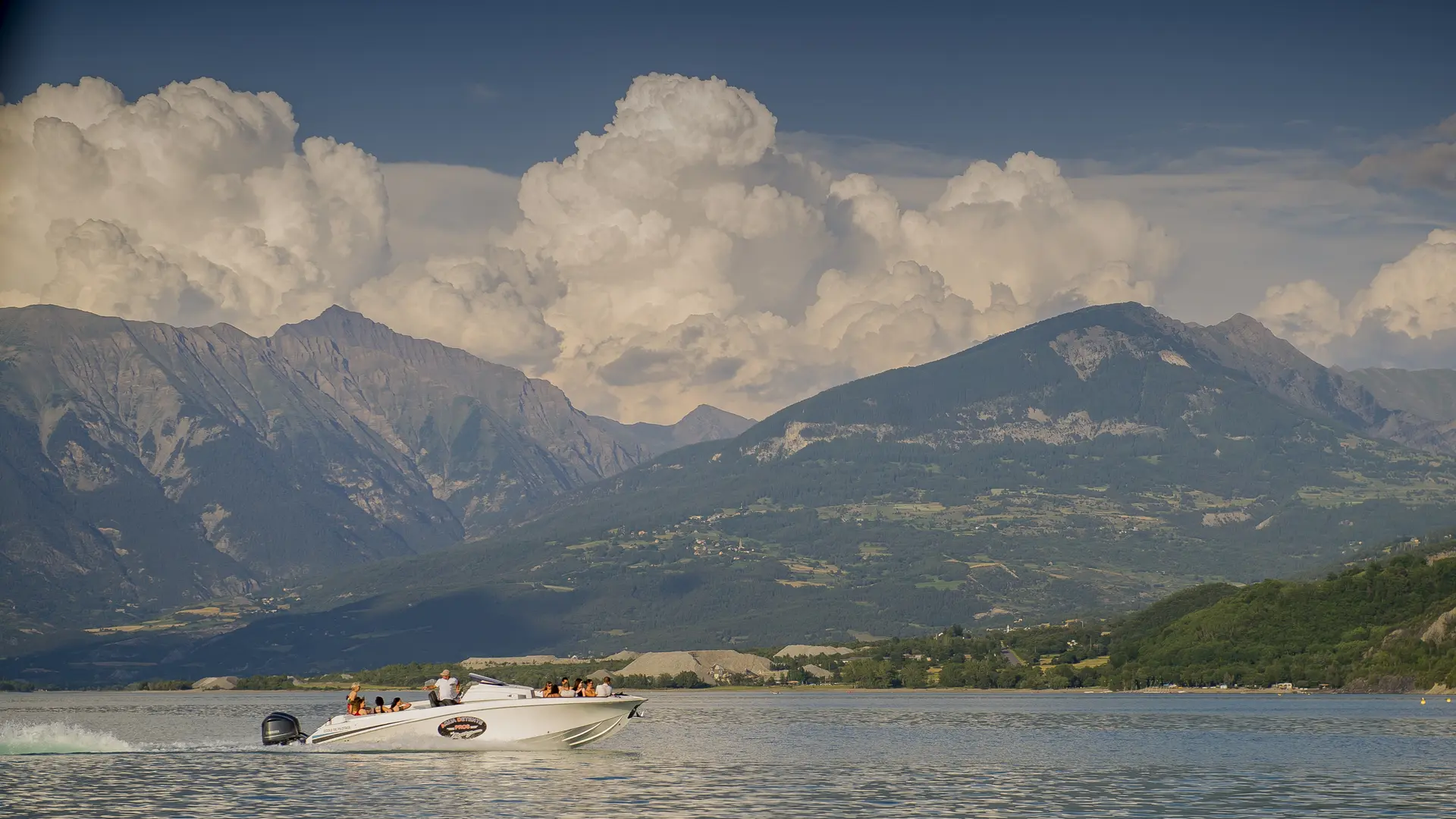 Aqua Détente Pros : Bateau Excursions, Balades SAVINES-LE-LAC