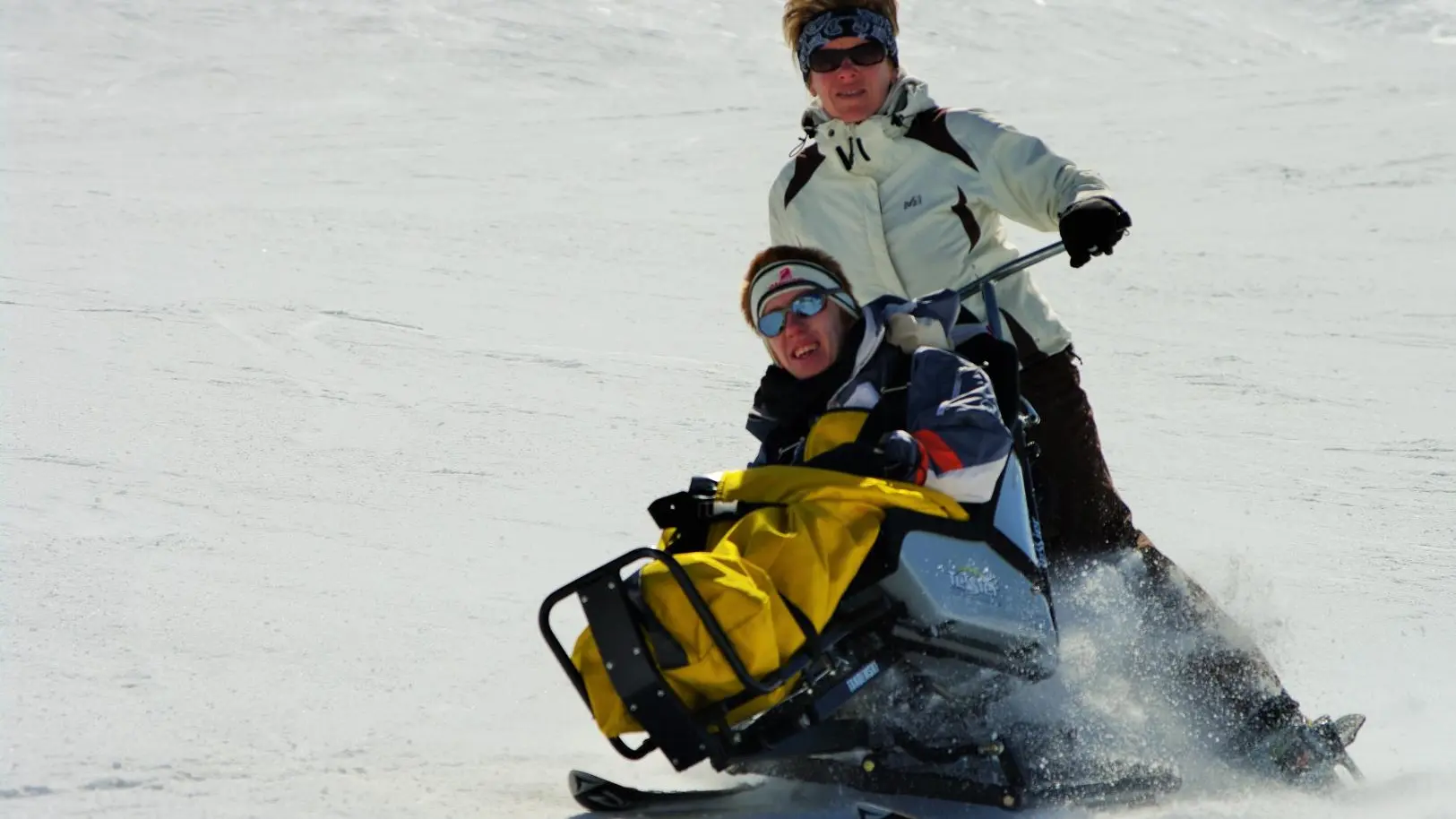 Au ski ensemble sur les pistes du Grand Bornand ou de Manigod