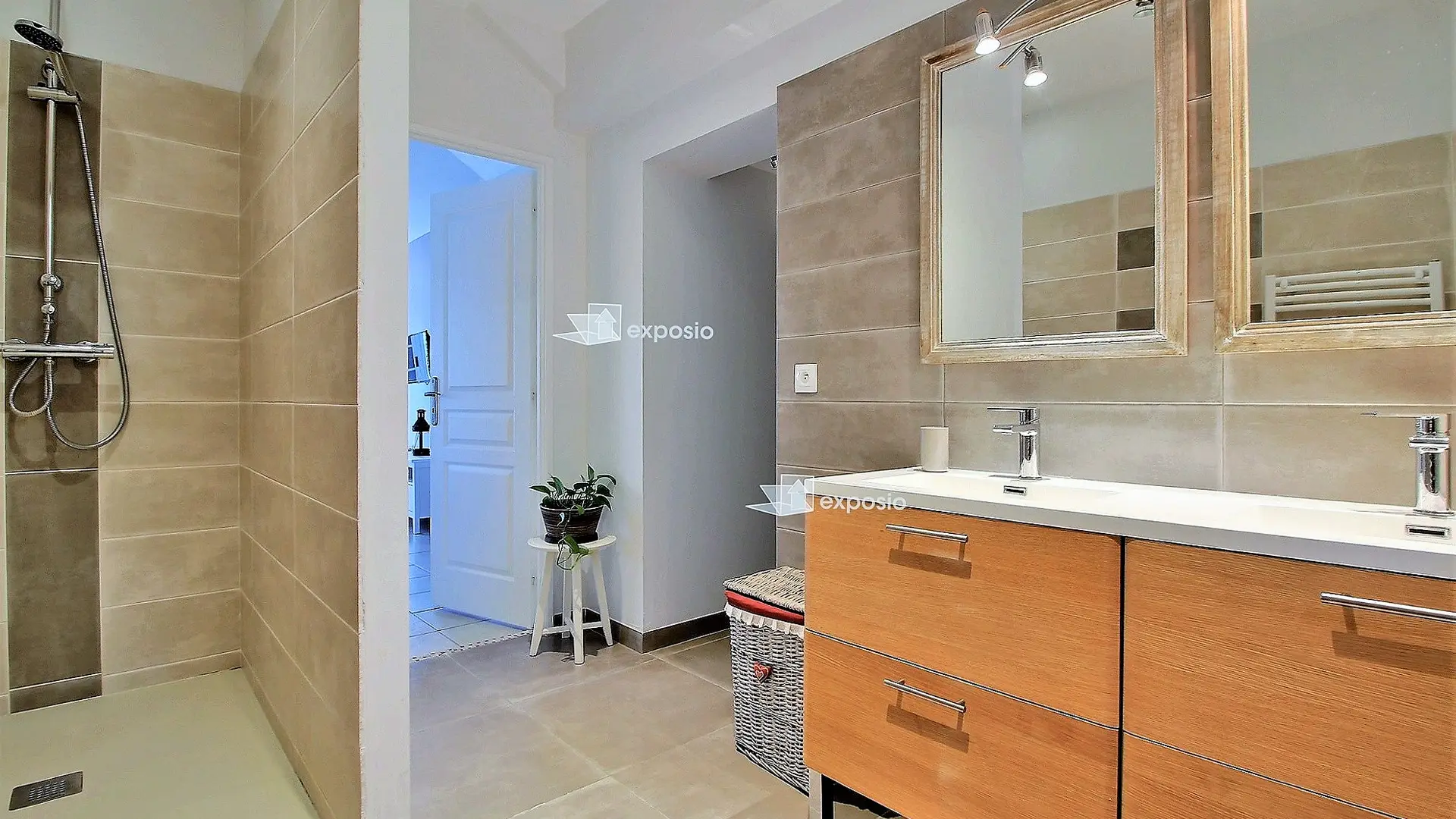 Le Lavandin salle d'eau