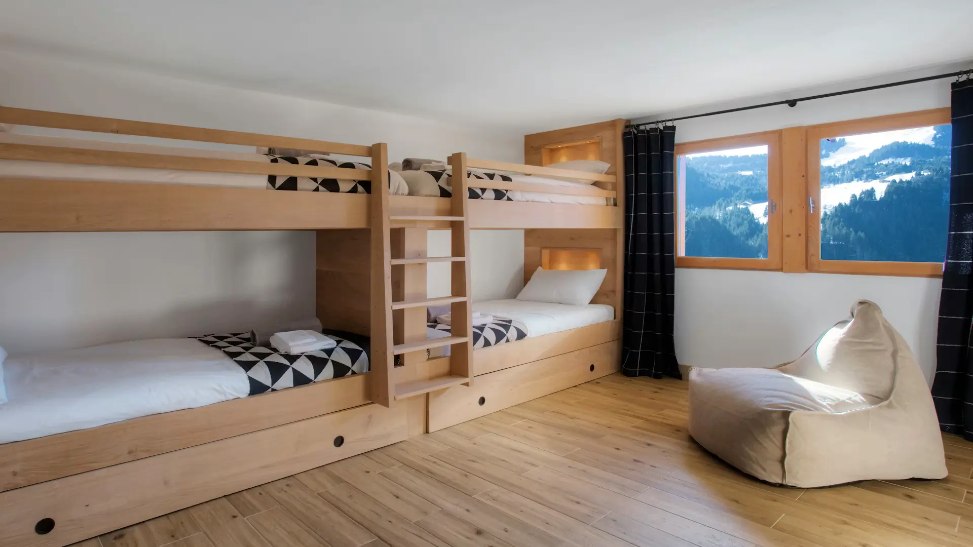 Chalet Manoe - OVO Network_Manigod