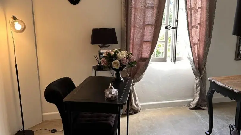 Bastide Aïna- Grasse- Espace bureau-Suite Molinard-Gîtes de Franbce Alpes-Maritimes