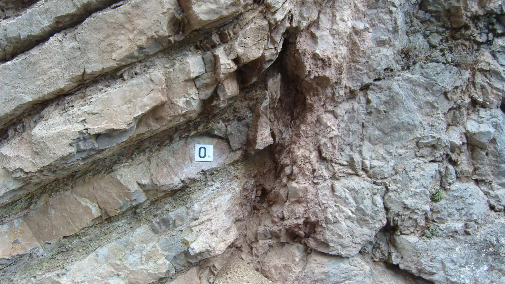 Paul-Armand Gette, 0m. Les effets du contact 2011, Collection musée Gassendi