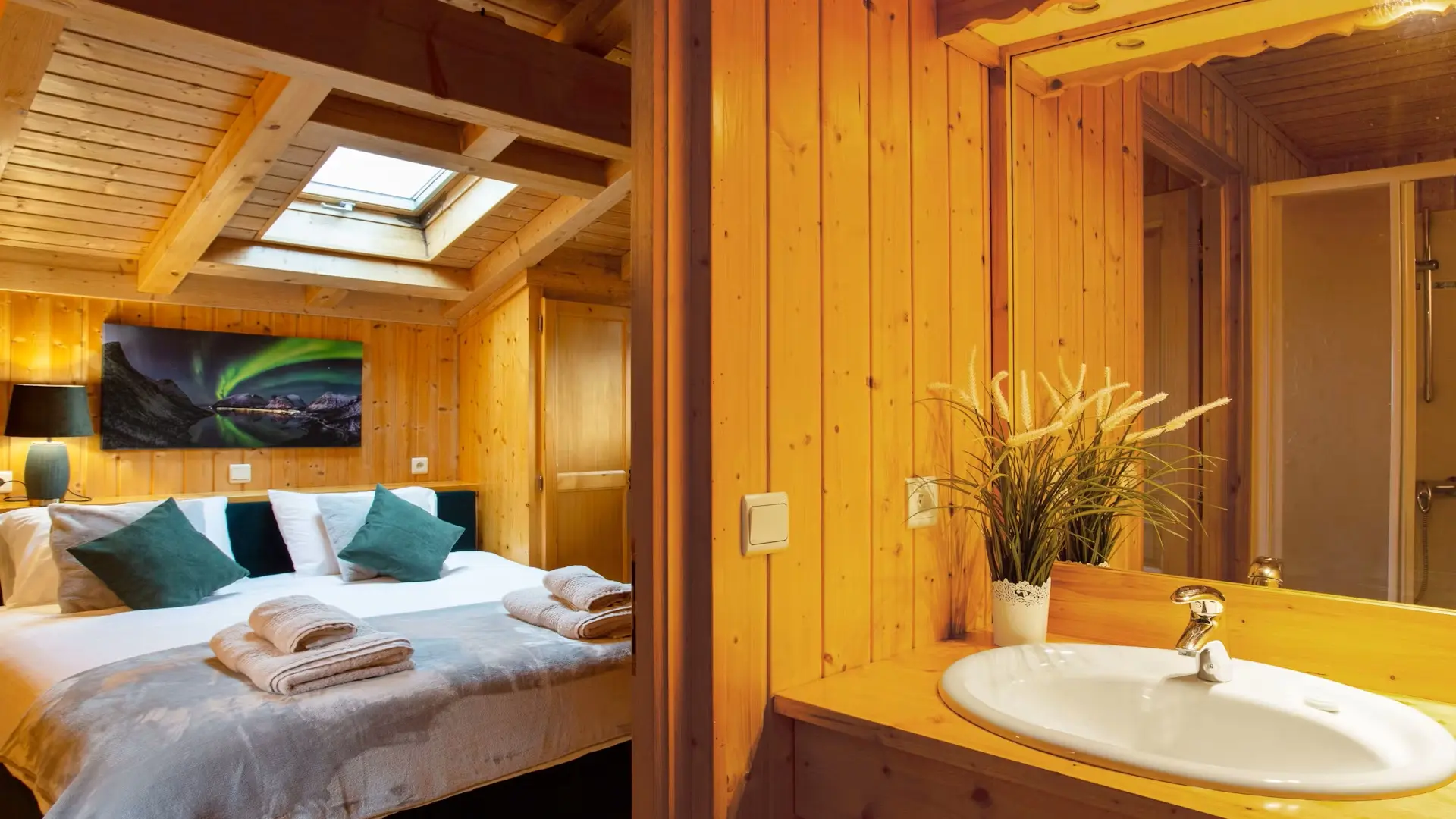 chambre 1 avec lit double