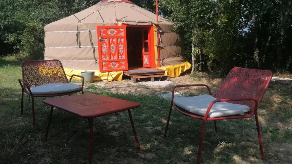 La yourte mongole_Beaumont-de-Lomagne