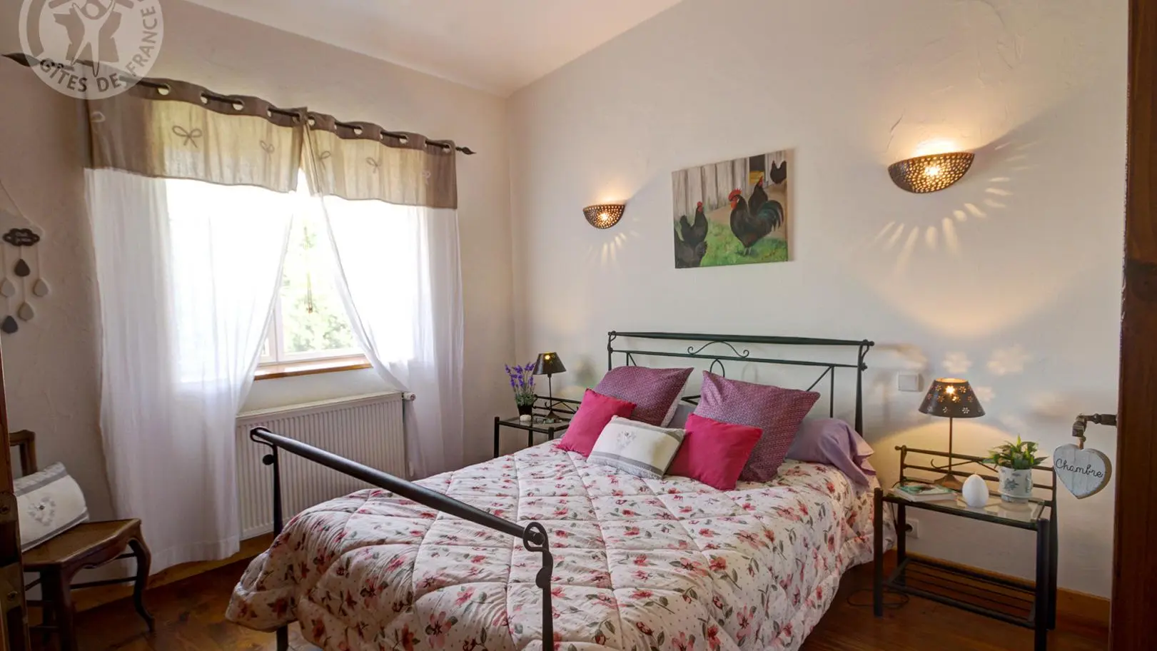 Chambre avec lit 140