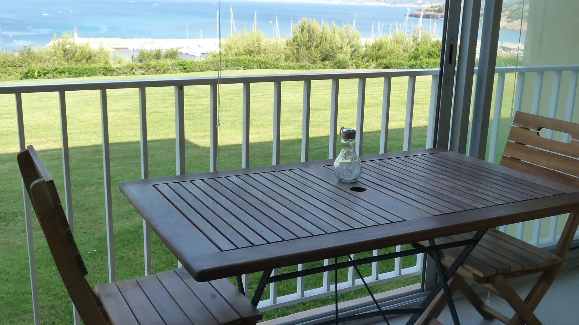 Appartement dans une résidence - La Coudoulière - Guillon Charles-Henri