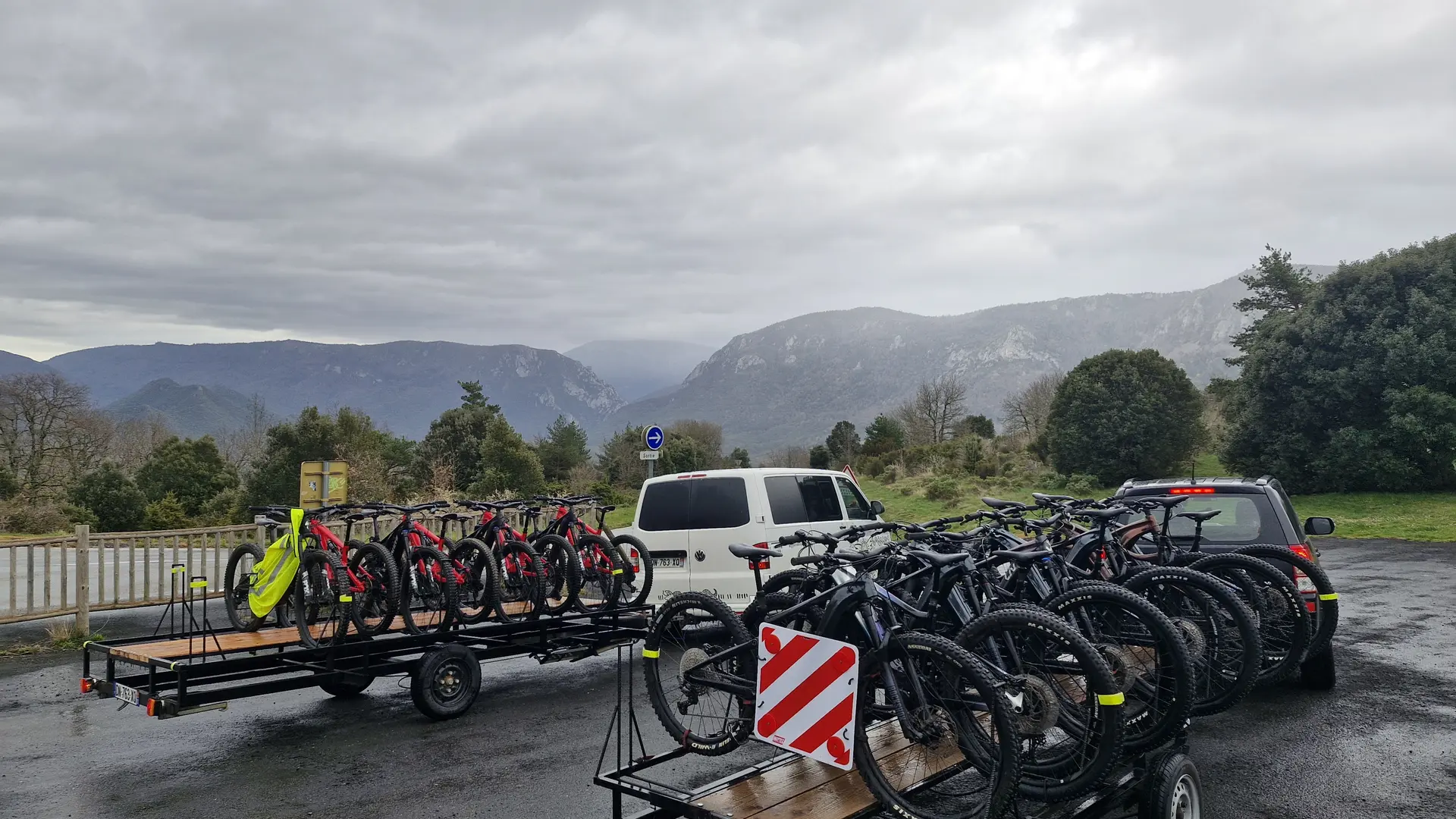 La remorque à vélos qui permet la livraison