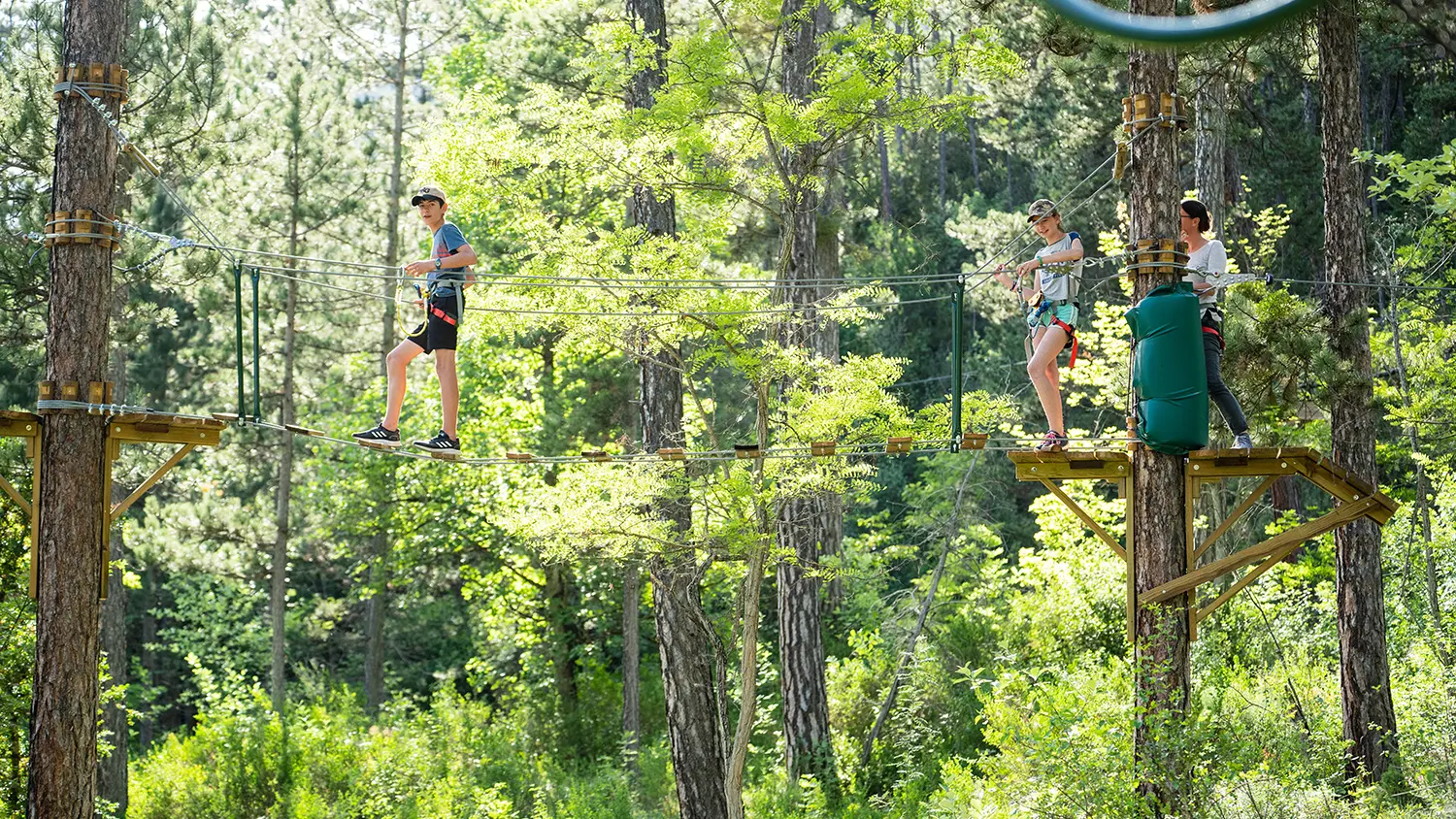 Parcours acrobatiques en hauteur