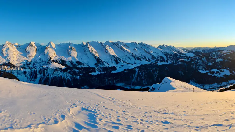 pano. chaîne des Aravis