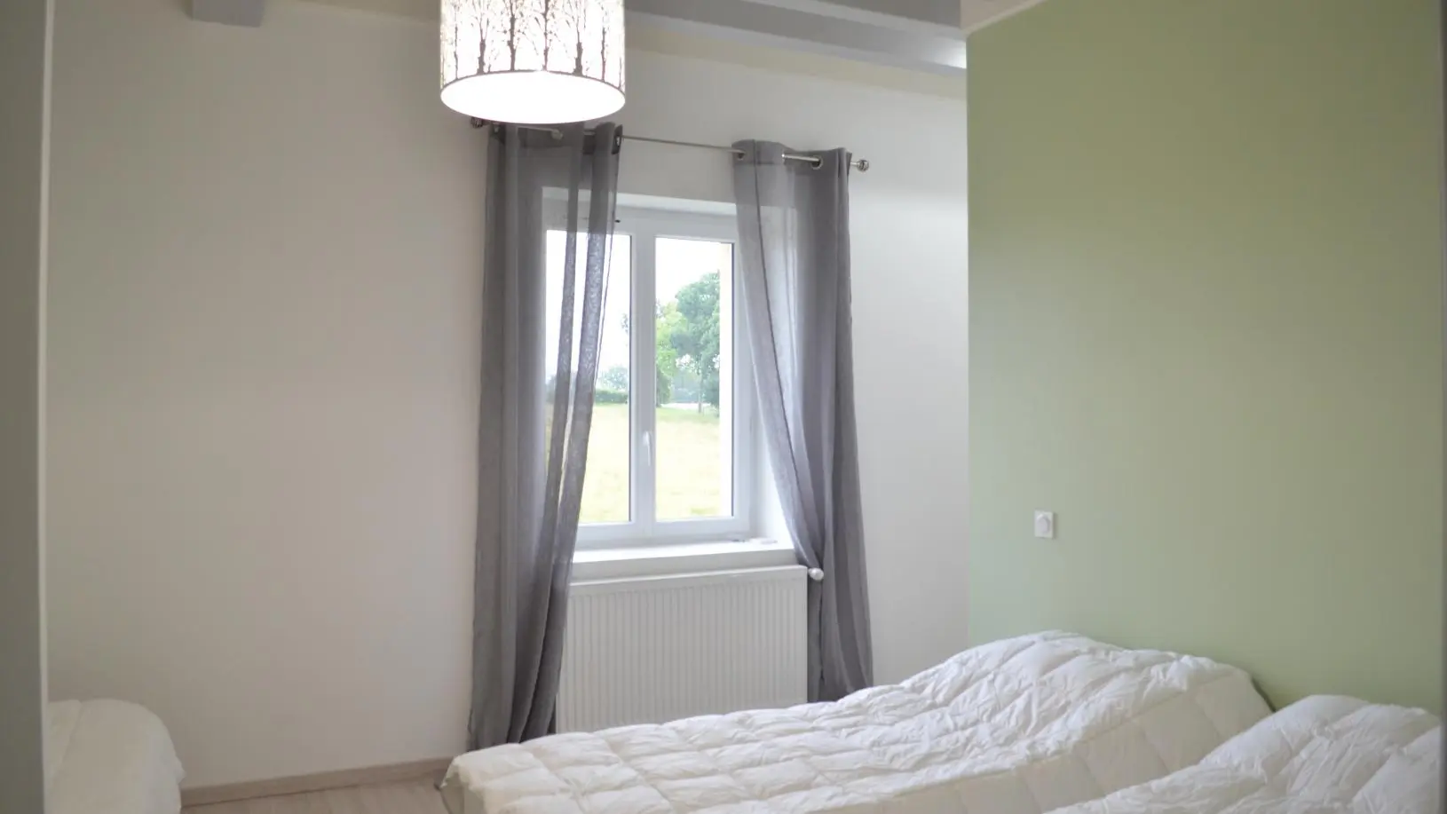 Chambre avec 3 lits 90.