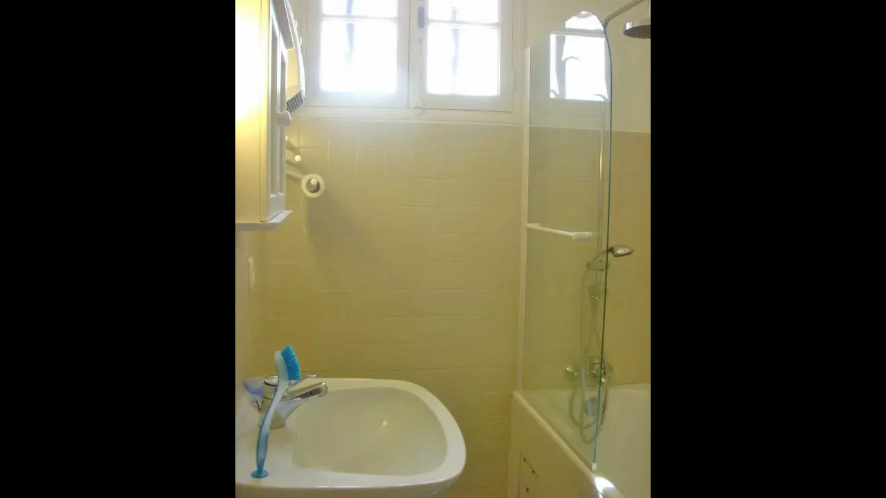 La Salle de Bains à l'étage
