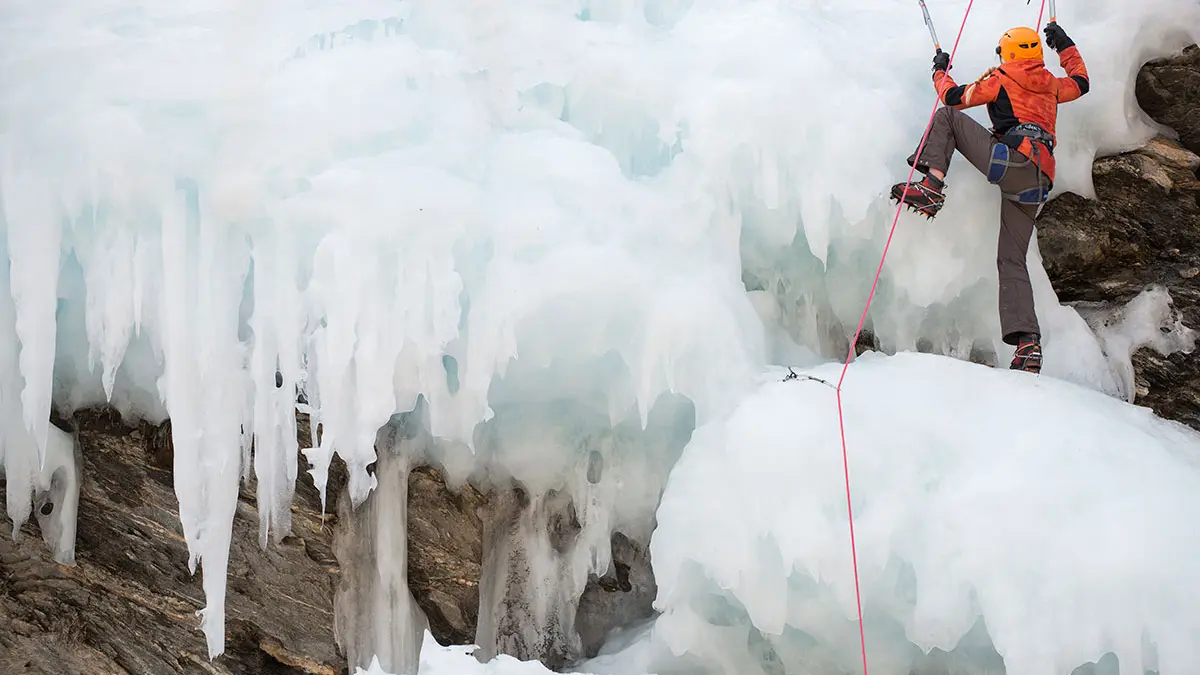 Cascade de glace Aiguilles