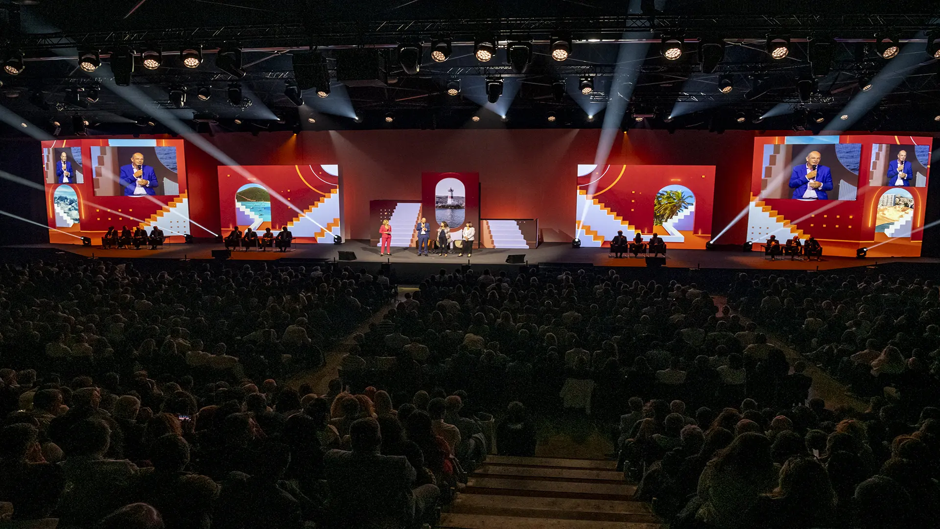 Convention 300