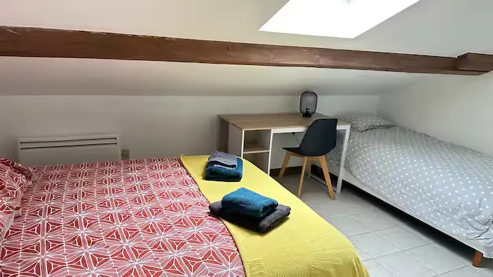 chambre lit 140 et lit 90