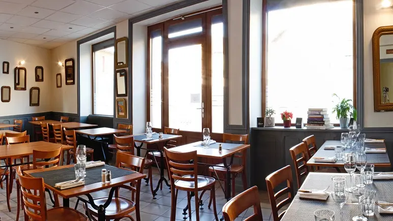 La salle du bar