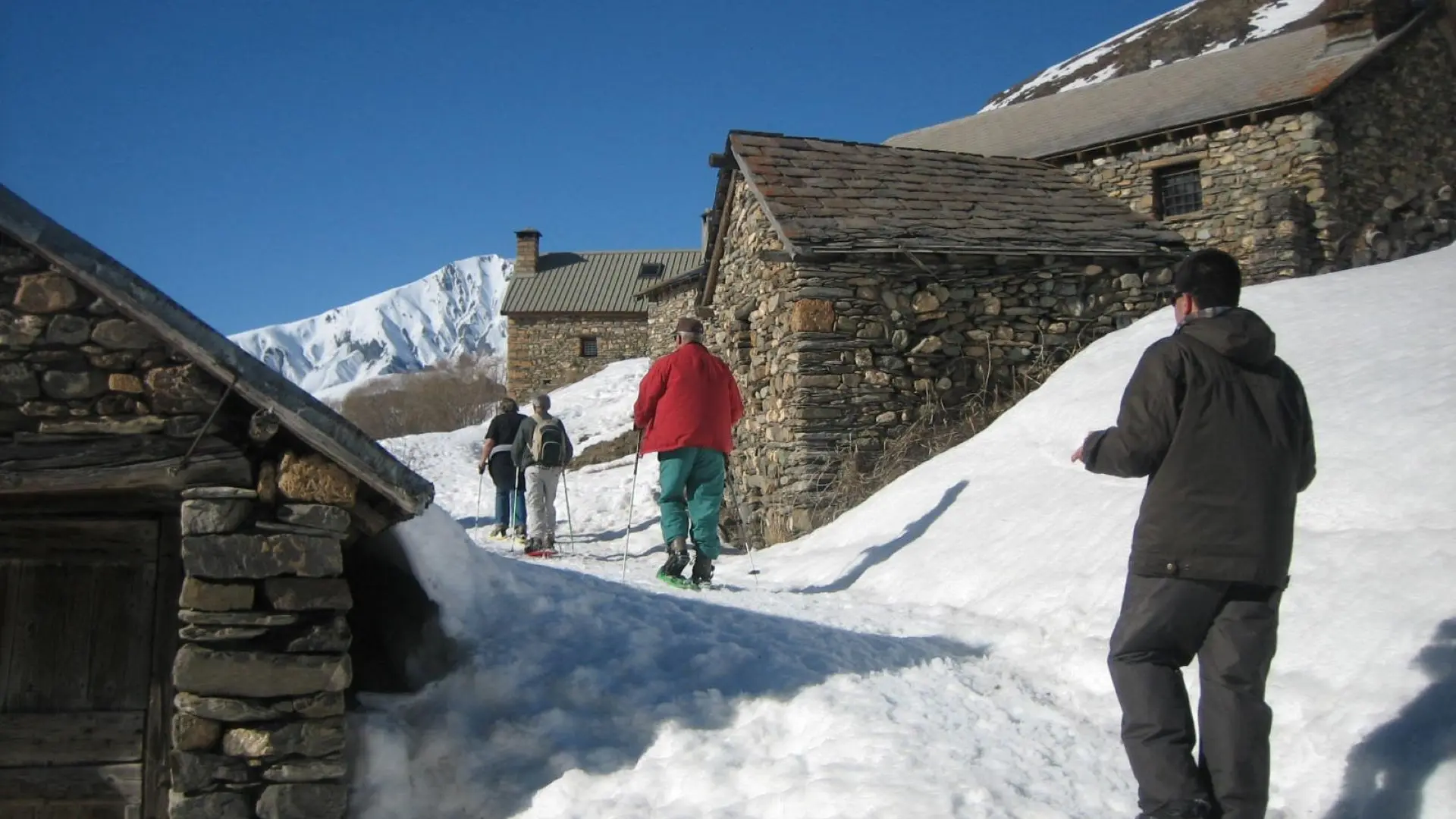 Randonnée en raquettes à Valfroide